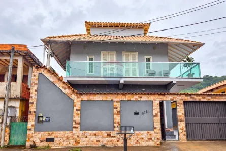 Casa com 4 Quartos à venda, 308m² no Pilões, Três Rios