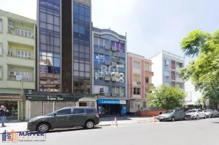 Sala Comercial à venda, 80m² no Bom Fim, Porto Alegre