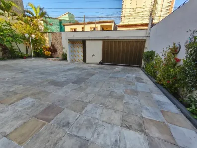 Casa com 5 Quartos à venda, 285m² no São Gerardo, Fortaleza