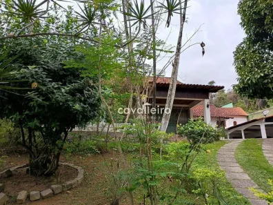Fazenda/Sítio com 6 Quartos à venda, 350m² no Rio do Ouro, São Gonçalo