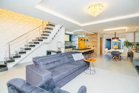 Casa de Condomínio com 3 Quartos à venda, 221m² no Sarandi, Porto Alegre