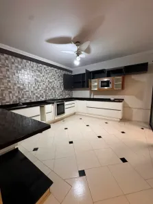 Sobrado com 3 Quartos para alugar, 148m² no Jardim Satélite, São José dos Campos