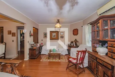 Apartamento com 3 Quartos à venda, 192m² no Três Figueiras, Porto Alegre