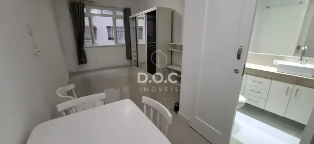 Kitnet com 1 Quarto para alugar, 30m² no Flamengo, Rio de Janeiro