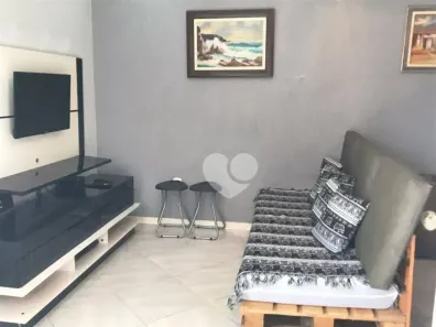 Casa com 2 Quartos à venda, 200m² no Palmeiras, Cabo Frio