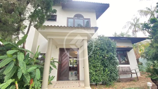 Casa com 3 Quartos para alugar, 269m² no Bosque, Vinhedo