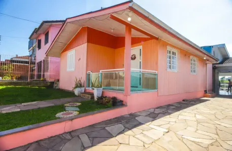 Casa com 3 Quartos à venda, 160m² no Charqueadas, Caxias do Sul