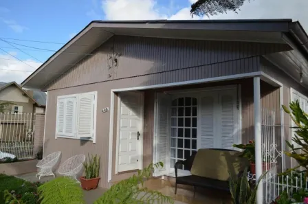 Casa com 4 Quartos à venda, 200m² no , Gramado