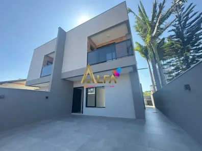 Sobrado com 3 Quartos à venda, 130m² no Armação, Penha