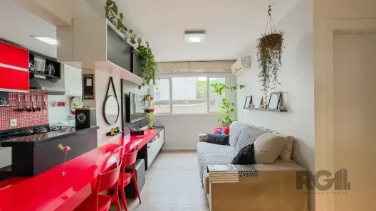 Apartamento com 2 Quartos à venda, 58m² no Passo da Areia, Porto Alegre