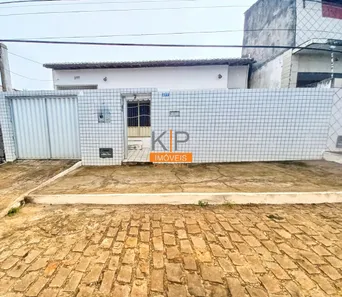Casa com 3 Quartos à venda, 184m² no Pajuçara, Natal