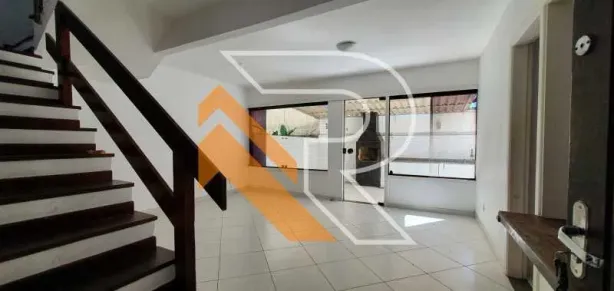 Casa de Condomínio com 3 Quartos à venda, 120m² no Camboinhas, Niterói