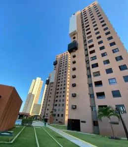 Apartamento com 2 Quartos para alugar, 57m² no Candelária, Natal