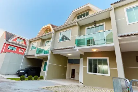 Sobrado com 3 Quartos à venda, 108m² no Xaxim, Curitiba