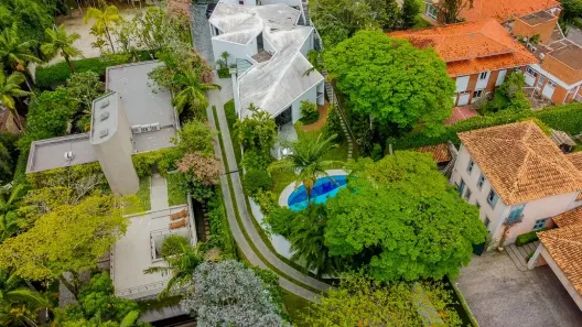 Sobrado com 4 Quartos à venda, 430m² no Vila Tramontano, São Paulo