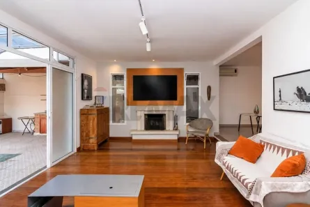 Casa de Condomínio com 5 Quartos à venda, 320m² no Jardim Cordeiro, São Paulo