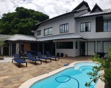 Casa com 4 Quartos à venda, 394m² no Balneário, Florianópolis