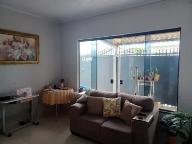 Casa com 2 Quartos à venda, 130m² no Samambaia Sul, Brasília