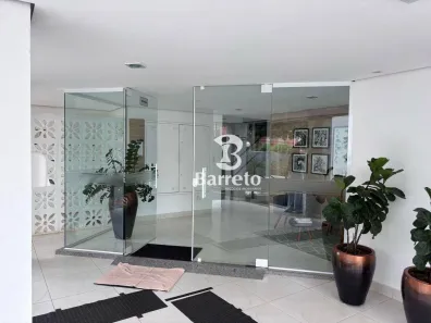 Apartamento com 3 Quartos para alugar, 55m² no Cláudia, Londrina