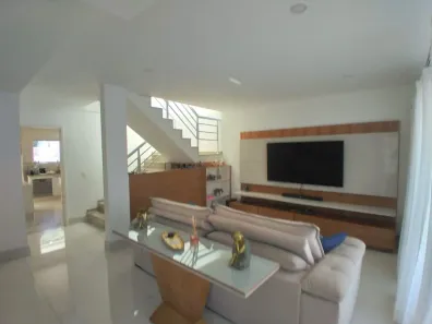Casa de Condomínio com 4 Quartos à venda, 331m² no Taquara, Rio de Janeiro