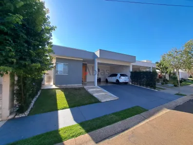 Casa de Condomínio com 3 Quartos à venda, 170m² no Condomínio Residencial Quebec, São Carlos