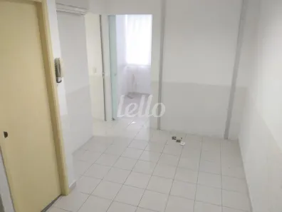 Sala Comercial à venda, 33m² no Liberdade, São Paulo
