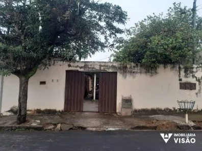 Casa com 2 Quartos à venda, 54m² no Leblon, Uberaba