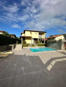 Casa de Condomínio com 4 Quartos à venda, 705m² no Piatã, Salvador