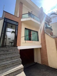 Sobrado com 3 Quartos à venda, 220m² no Vila Regente Feijó, São Paulo