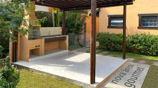 Casa com 3 Quartos para alugar, 395m² no Recanto Impla, Carapicuíba