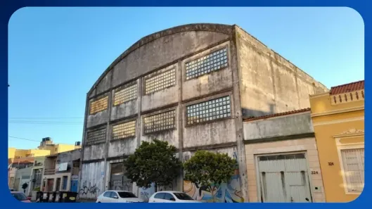 Galpão/Depósito/Armazém com 1 Quarto à venda, 48m² no Centro, Pelotas