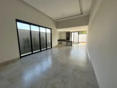 Casa com 3 Quartos à venda, 182m² no Novo Mundo, Uberlândia