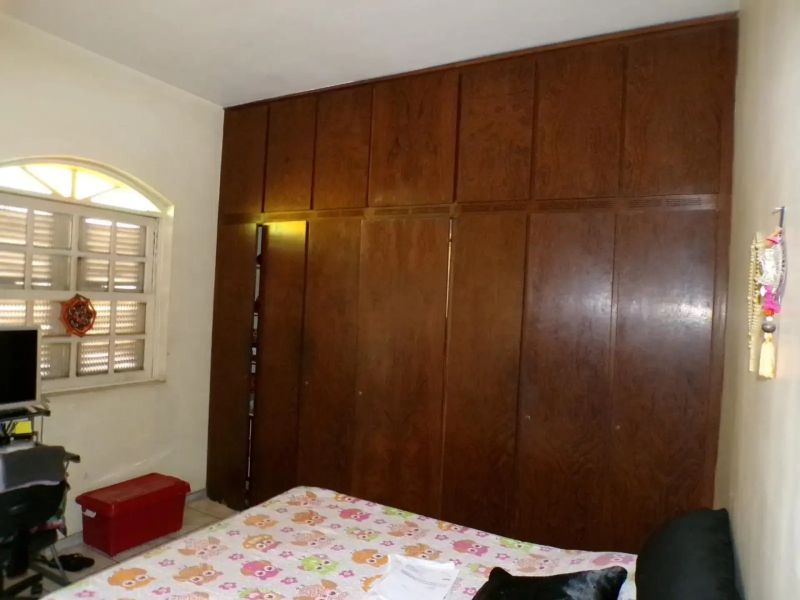 Casa com 7 quartos — Santo André, Belo Horizonte