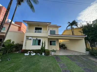 Casa com 3 Quartos para venda ou aluguel, 200m² no Ponta Negra, Manaus