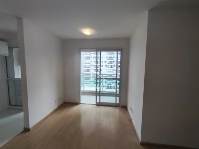 Apartamento com 2 Quartos para alugar, 49m² no Santo Amaro, São Paulo