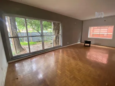 Casa com 5 Quartos à venda, 227m² no Bela Aliança, São Paulo
