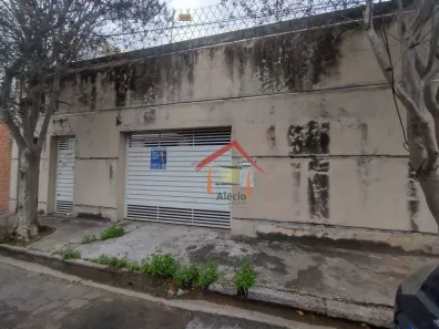 Casa com 2 Quartos à venda, 200m² no Jardim Morumbi, Jundiaí