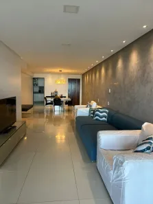 Apartamento com 4 Quartos para alugar, 165m² no Ponta Verde, Maceió