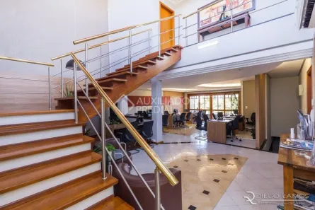 Casa com 5 Quartos à venda, 453m² no Vila Jardim, Porto Alegre