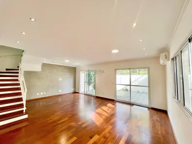 Casa de Condomínio com 4 Quartos à venda, 132m² no Vila Sofia, São Paulo