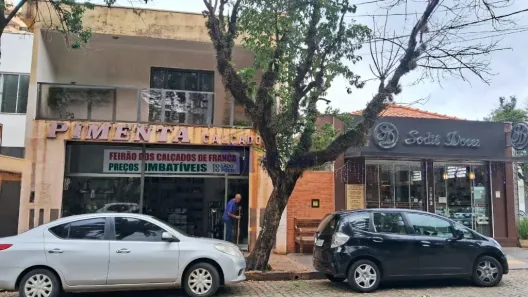Imóvel Comercial com 3 Quartos para alugar, 168m² no Centro, Araraquara