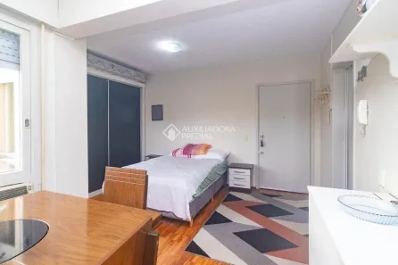 Kitnet com 1 Quarto para alugar, 31m² no Centro Histórico, Porto Alegre
