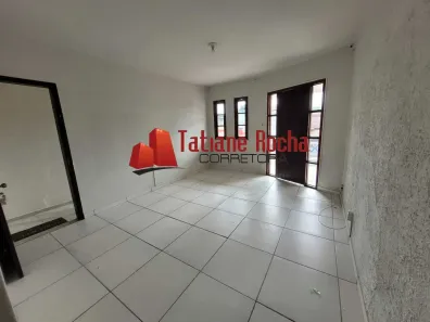 Casa com 3 Quartos para alugar, 10m² no Santa Mônica, Feira de Santana