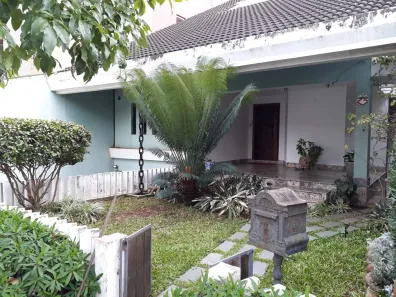 Sobrado com 4 Quartos à venda, 500m² no Vila Curuçá, Santo André