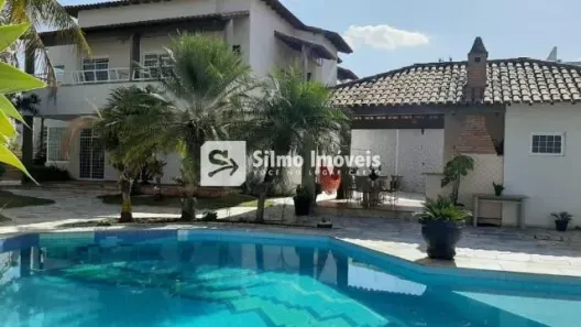 Casa com 5 Quartos para alugar, 480m² no Cidade Jardim, Uberlândia