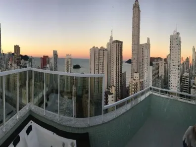 Cobertura com 4 Quartos à venda, 240m² no Centro, Balneário Camboriú