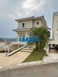 Casa de Condomínio com 4 Quartos à venda, 317m² no Suru, Santana de Parnaíba