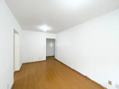 Apartamento com 2 Quartos para alugar, 70m² no Floresta, Porto Alegre