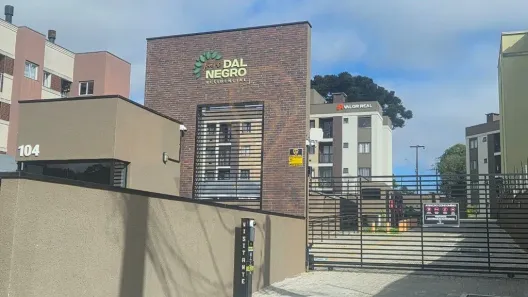 Apartamento com 2 Quartos para alugar, 42m² no Santo Antônio, São José dos Pinhais
