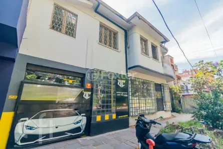 Casa com 2 Quartos à venda, 166m² no Moinhos de Vento, Porto Alegre